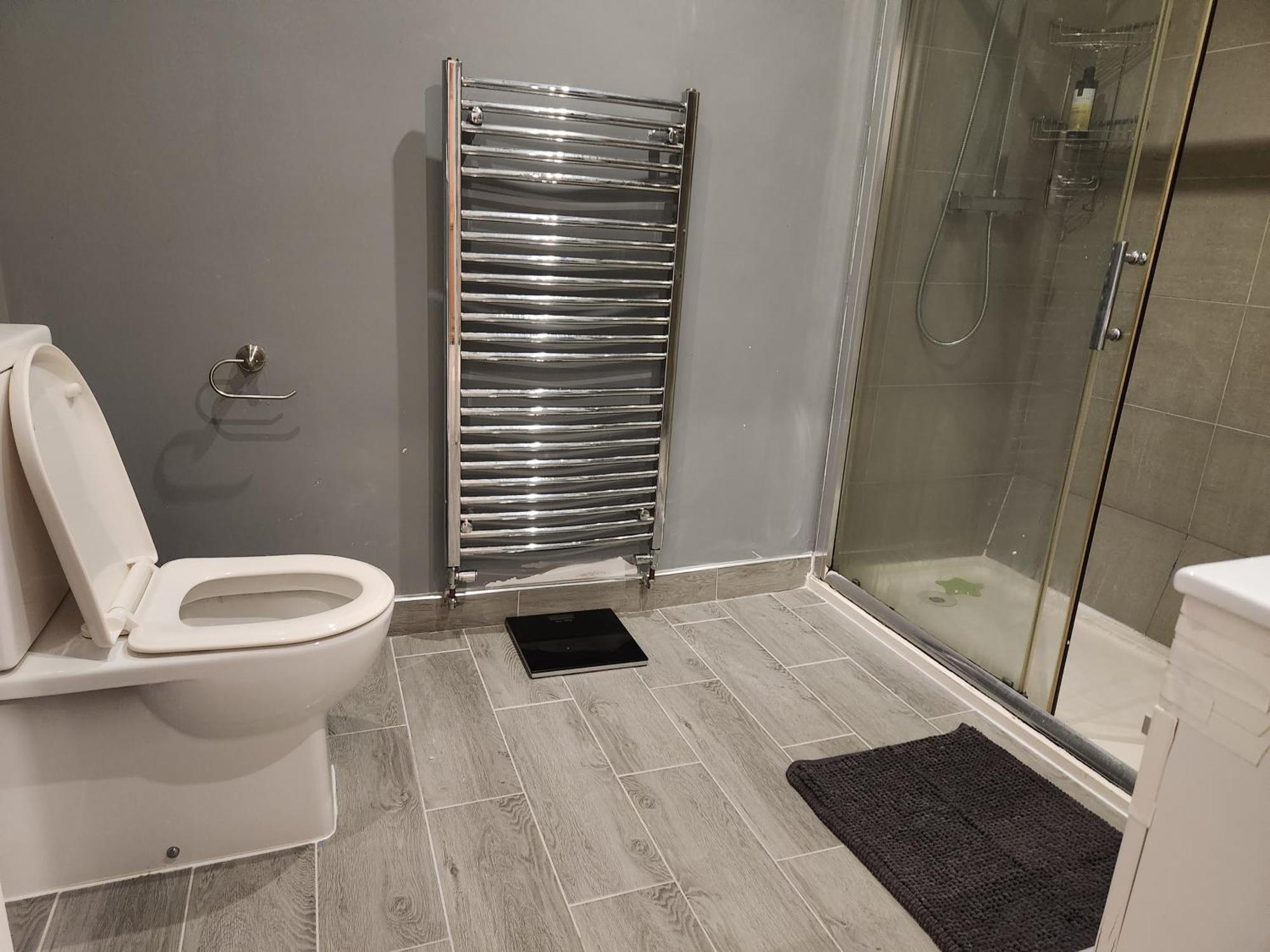 Elmdon House With 4 Spacious Bedrooms To Choose Birmingham Exteriör bild